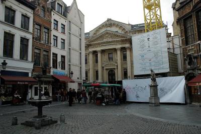 048 The Bourse seen from rue au beurre.jpg
