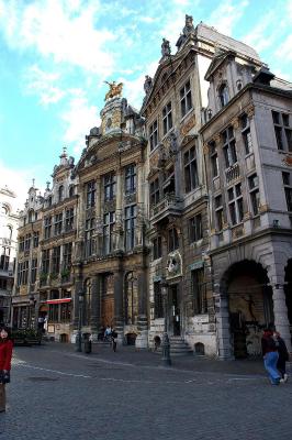 076 Grand Place East.jpg