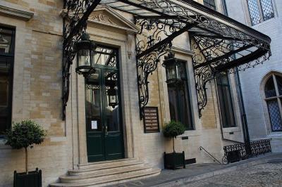 086 Inner court entrance.jpg