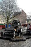 026 The Monument on Agora shows a former Mayor of Brussels.jpg