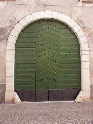 Big gate door - Castellaro Lagusello