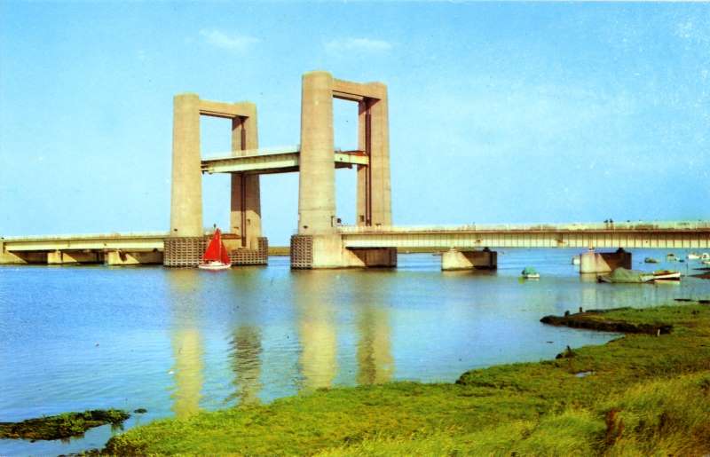 Kingsferry Bridge