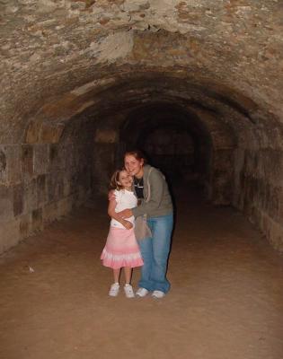 El Djem - The caves