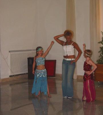 Bellydancing