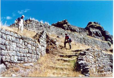 Entrance to Waqra Pucara fortress