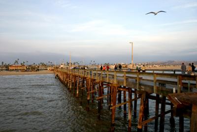 Newport Beach Pier 2.27.05 (8331).jpg