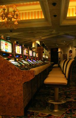 Slots - Vegas_1.jpg