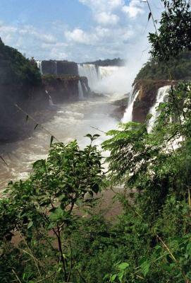 u44/mytmoss/medium/28310838.IguazuFalls2.jpg