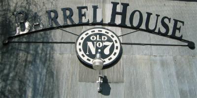 u44/nbaumgartner/medium/34377650.BarrellHouse.jpg