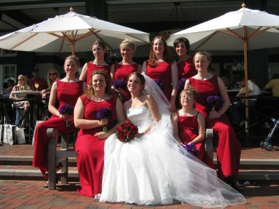u44/nbaumgartner/medium/34380936.ElizBridesmaids2.jpg
