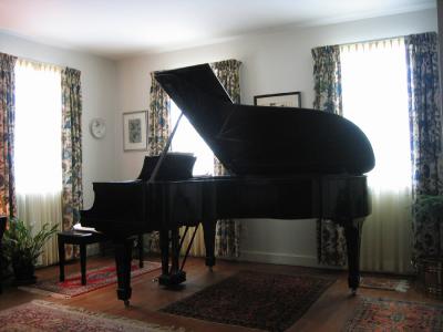 Steinway.jpg