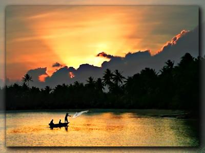 Thrownet_at_Sunset2_1thrd_fr_x.jpg