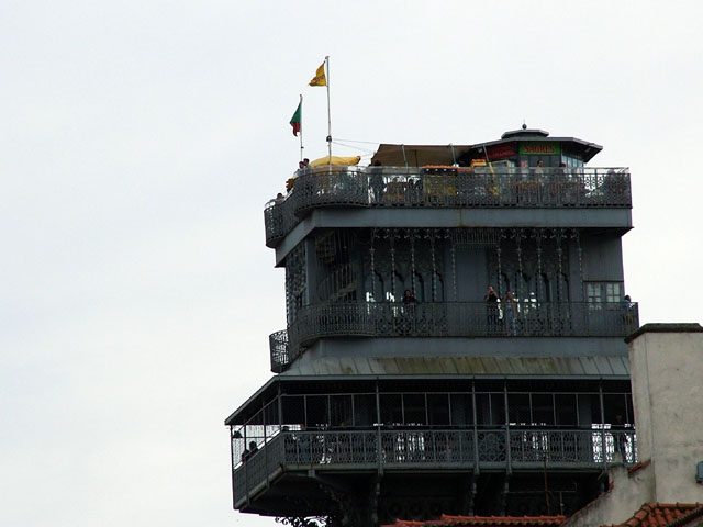 The Sta. Justa Lift