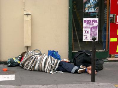 September 2004 - Homeless  rue St Nicolas 75012