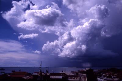 u44/plbh/medium/28295803.Zanzibar_StormOverDarEsSalaamda.jpg