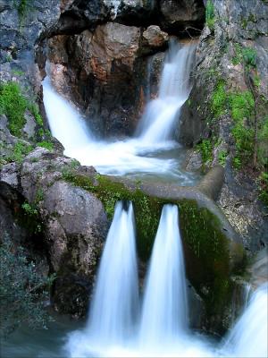 Borning river  ... 01 - Portugal