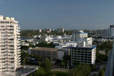 View of 17th St Causeway in Ft Lauderdale