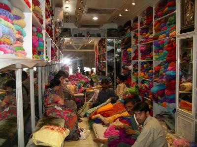u44/robburvill/medium/28650699.JaipurShoppingforSarees.jpg