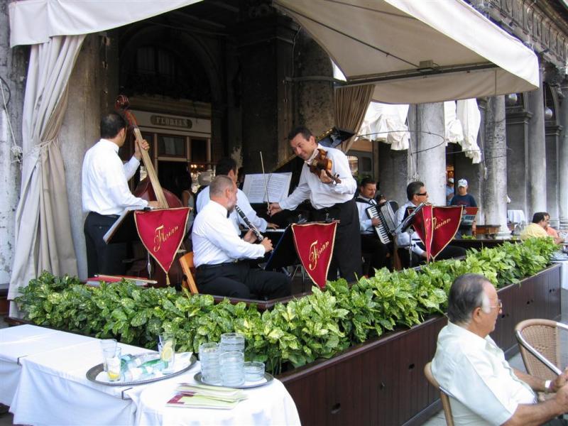 Musical Standards, Cafe Florian