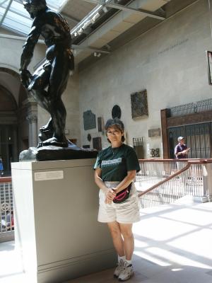 Fran at Chicago Art Museum