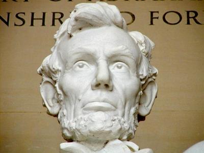 Lincoln Close-up