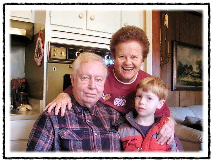 Rich, Nell & Jake: Christmas 2004