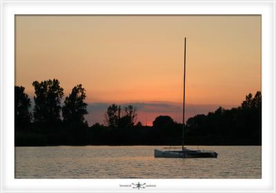 SCHULENS LAKE  0101.jpg