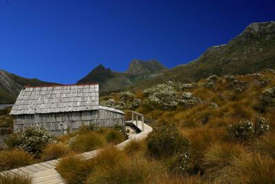 Cradle Mt with old hut