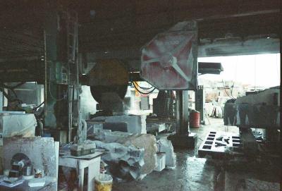 R001-003.jpg