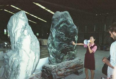 R001-004.jpg
