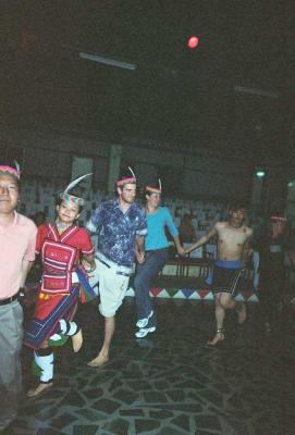 R001-007.jpg