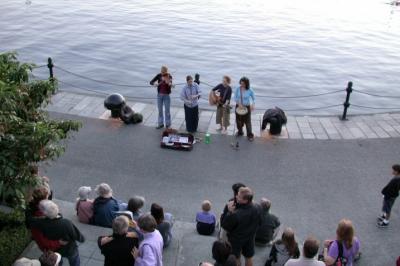 Victoria's Local Entertainers