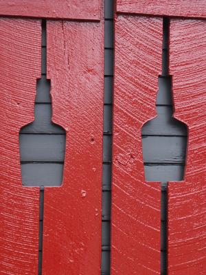 6thRed Shutters
