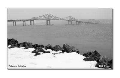 u44/stfchallenge/medium/40297179.winteronthehudson.jpg