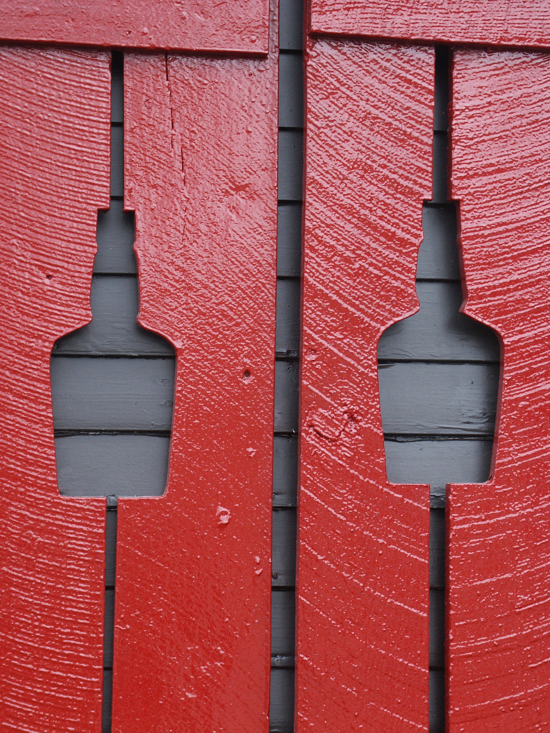 <b>6th</b><br>Red Shutters