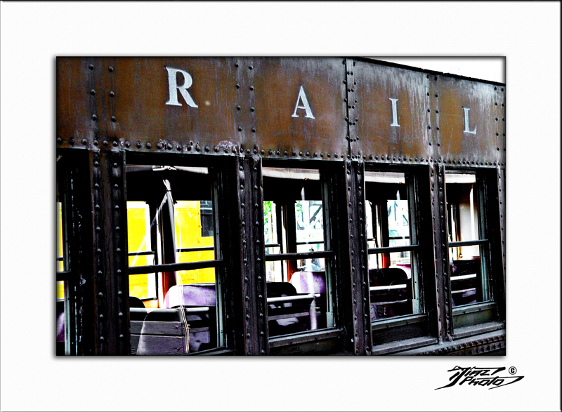 <b>- Rail Car -</b><br><font size=1>by Flex Diaz</font>