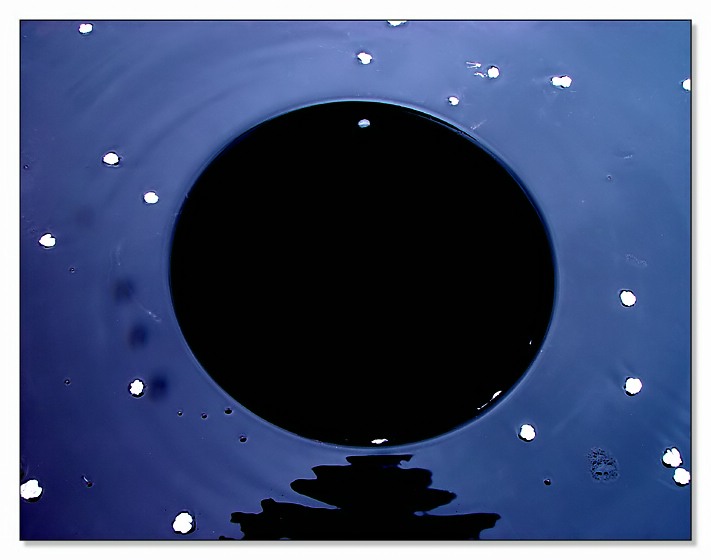 <b>7th</b><br><i>The Black Hole</i><br><font size=1>by MFC</font>