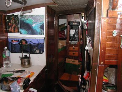 Cabin - way to navigation area