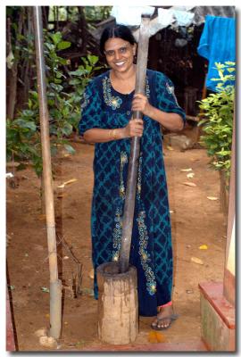 u44/suren/medium/28412269.PeopleinEealmDSC_0084.jpg