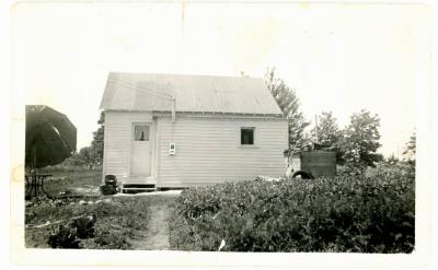 F0400-037.jpg