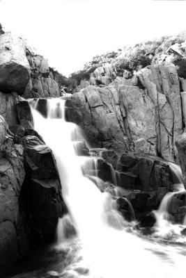 Nature-waterfall02.jpg