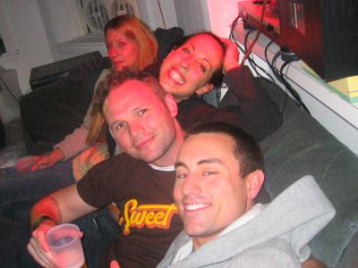 u44/teamj5/medium/28845348.Picture004.jpg