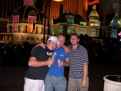 Three drunk guys on the strip