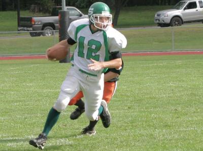 Luke Daly running with the ball.....