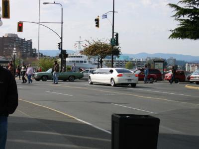 u44/tognaka/medium/28657688.SportingLimousine.jpg