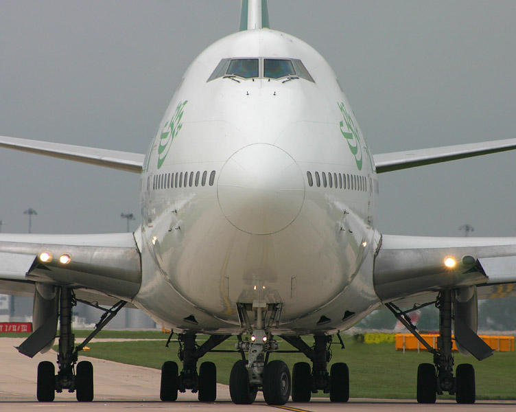 Pakistan International Airlines Boeing 747-367 (AP-BFY)