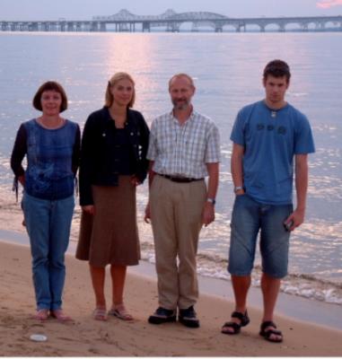 Jannie's Family and Ruud, Bay Bridge, September 03,.jpg