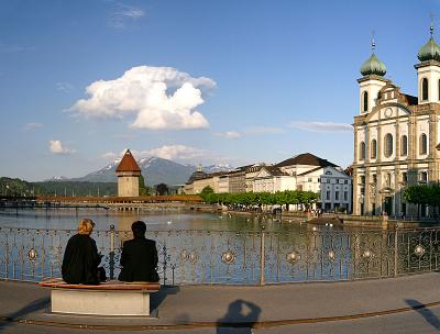 Kapellbrcke und Jesuitenkirche