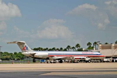 u45/3star/medium/29124143.AAinMcAllen.jpg