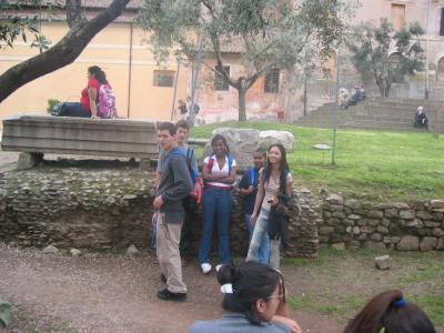 u45/a_cerutti/medium/29602023.chillin_forum.jpg